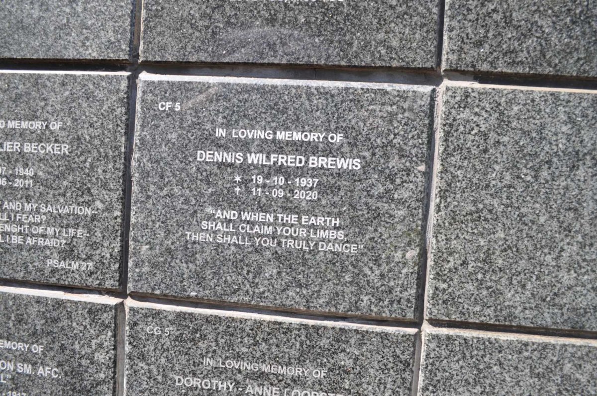 BREWIS Dennis Wilfred 1937-2020