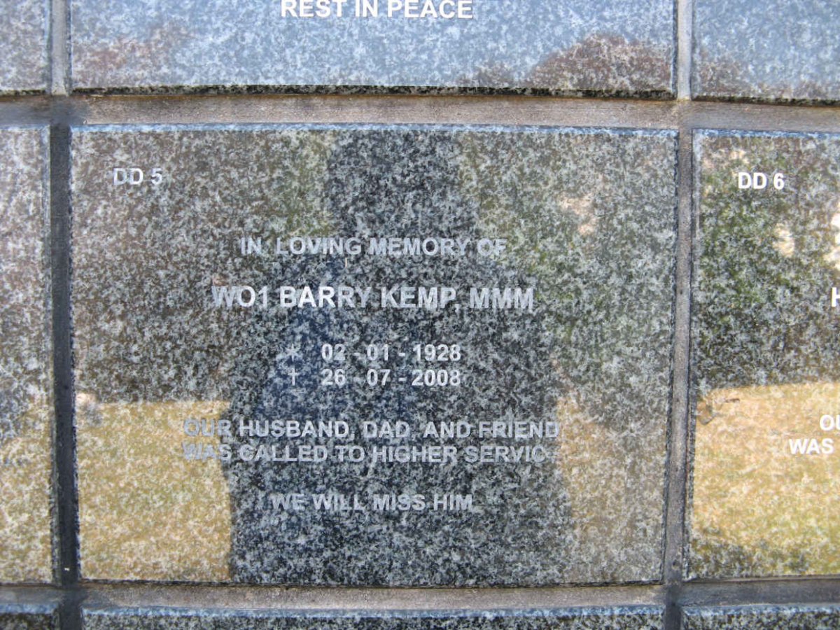 KEMP Barry 1928-2008