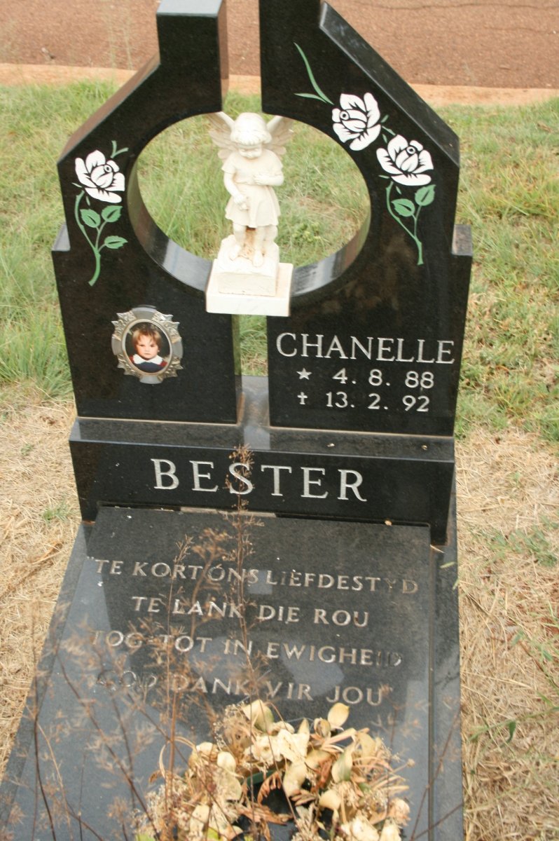 BESTER Chanelle 1988-1992