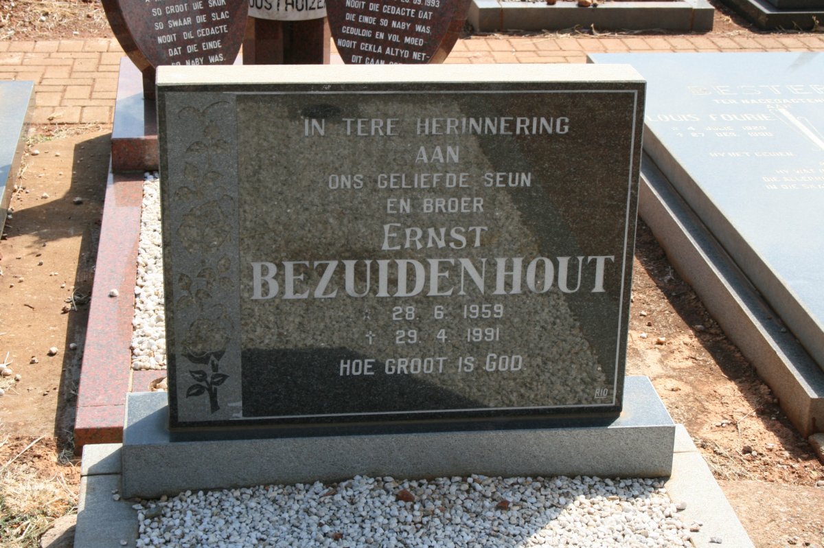 BEZUIDENHOUT Ernst 1959-1991