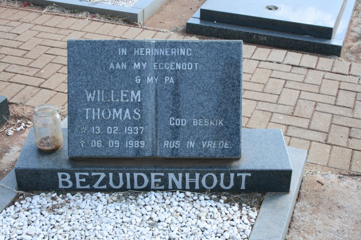 BEZUIDENHOUT Willem Thomas 1937-1989