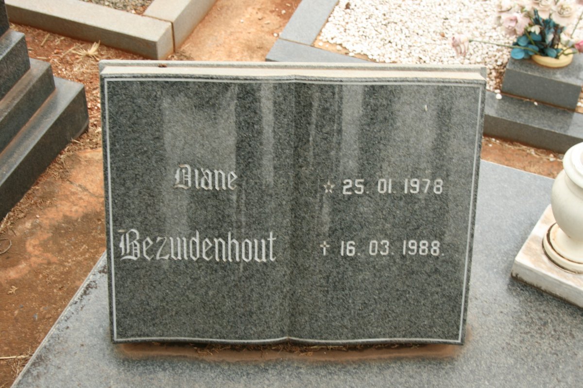 BEZUIDENHOUT Diane 1978-1988