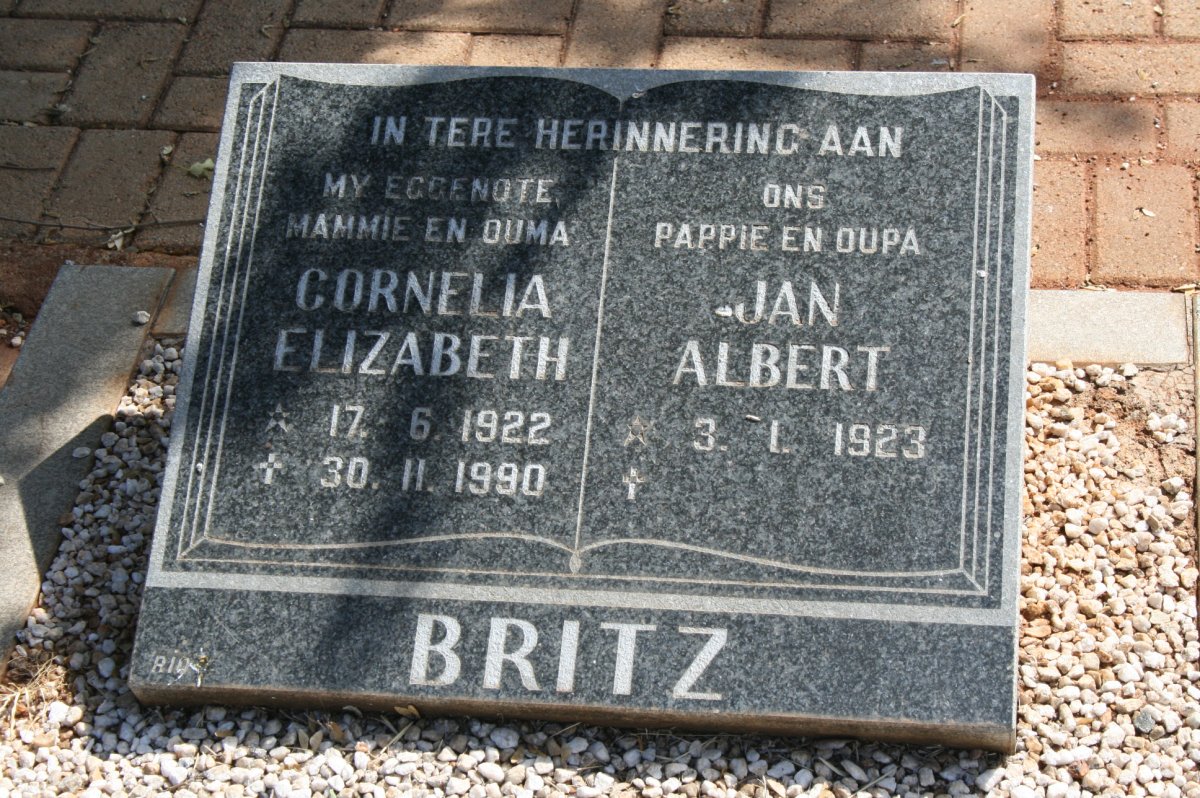 BRITZ Jan Albert 1923- &amp; Cornelia Elizabeth 1922-1990