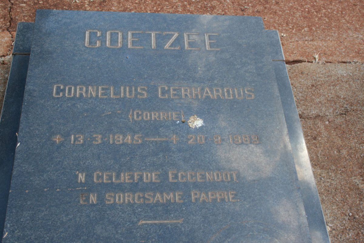 COETZEE Cornelius Gerhardus 1945-1989