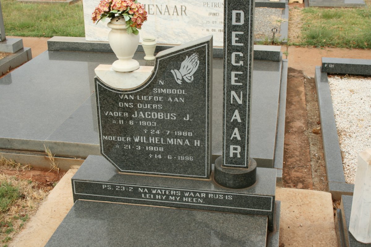 DEGENAAR Jacobus J. 1903-1988 &amp; Wilhelmina H. 1908-1996