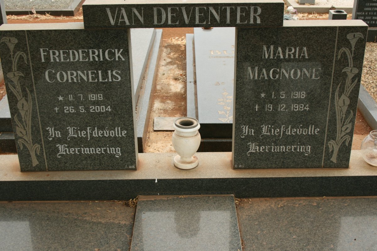 DEVENTER Frederick Cornelis, van 1919-2004 &amp; Maria Magnone 1918-1984