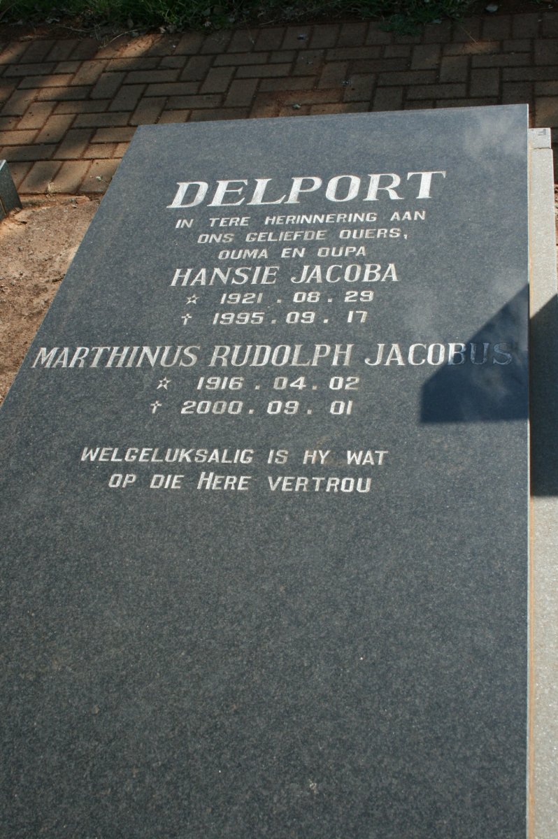 DELPORT Marthinus Rudolph Jacobus 1916-2000 &amp; Hansie Jacoba 1921-1995