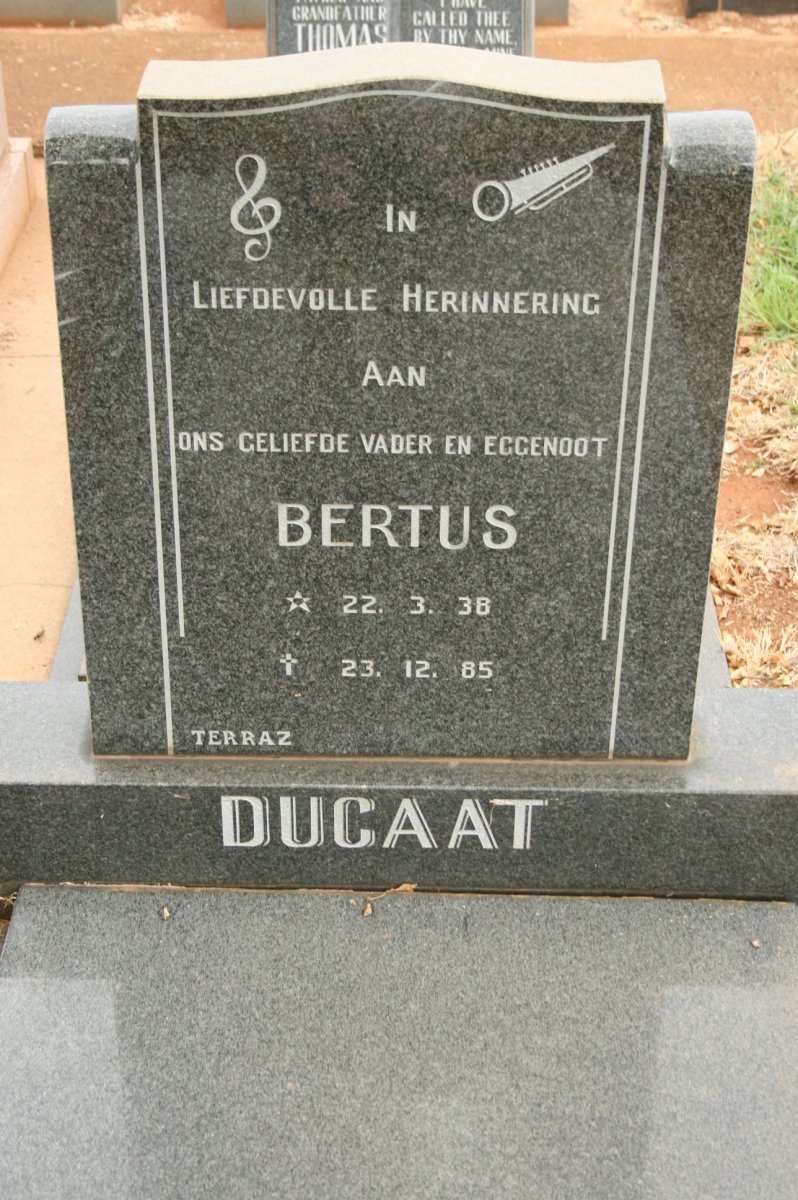 DUCAAT Bertus 1938-1985