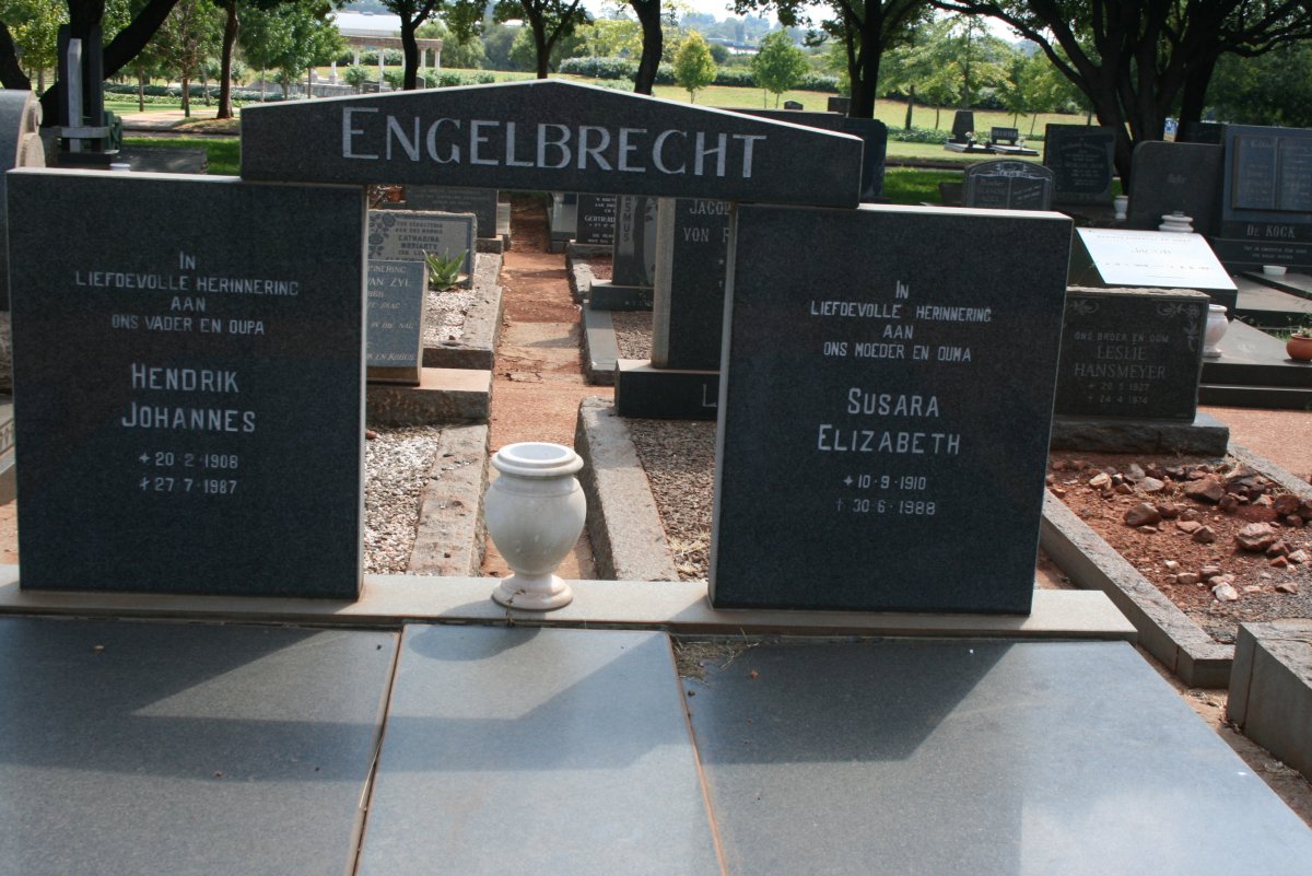 ENGELBRECHT Hendrik Johannes 1908-1987 &amp; Susara Elizabeth 1910-1988