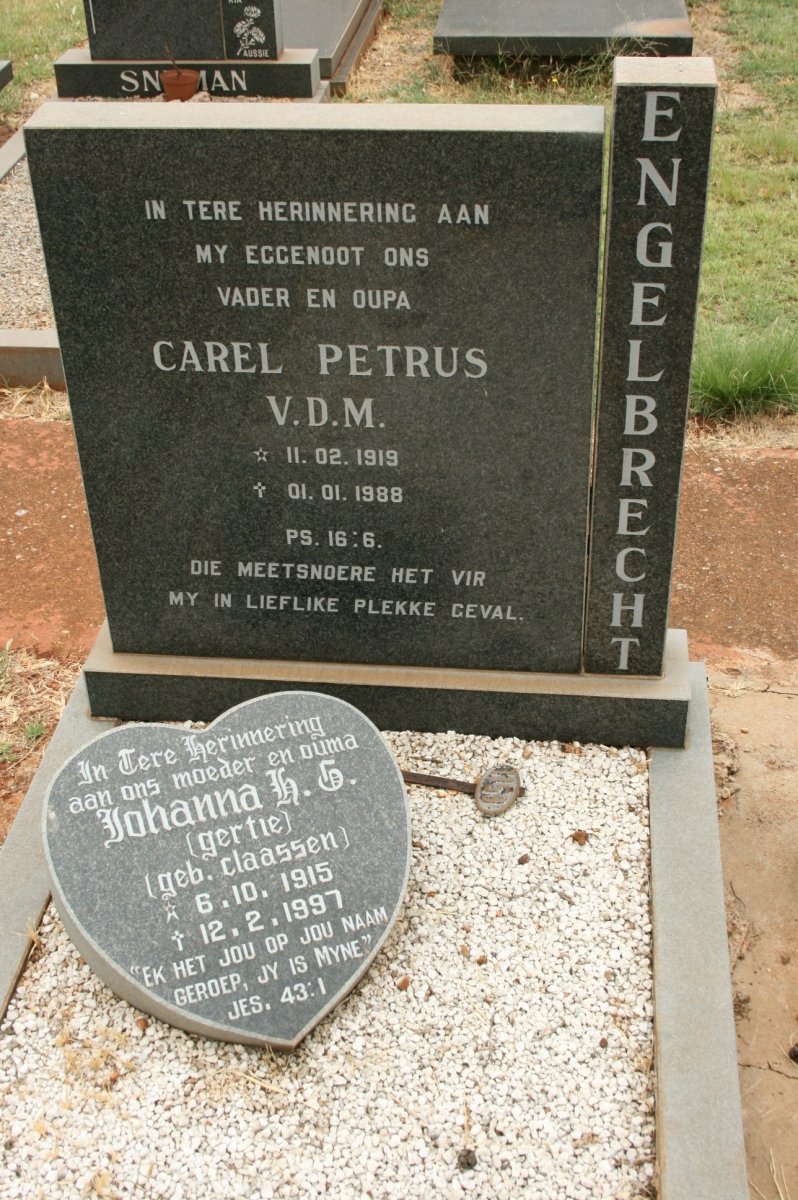ENGELBRECHT Carel Petrus V.D.M. 1919-1988 &amp; Johanna H.G. CLAASSEN 1915-1997