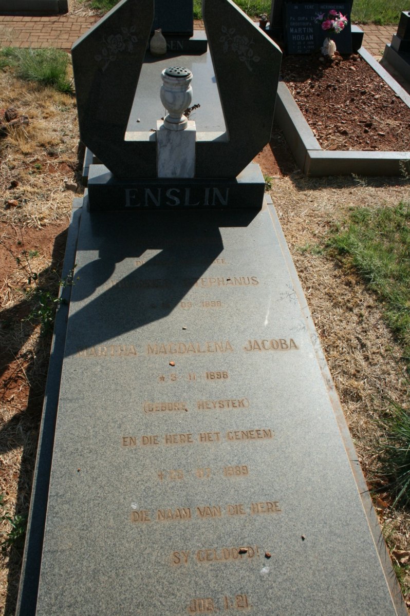 ENSLIN Johannes Stephanus 1899-1989 &amp; Martha Magdalena Jacoba HEYSTEK 1898-1989