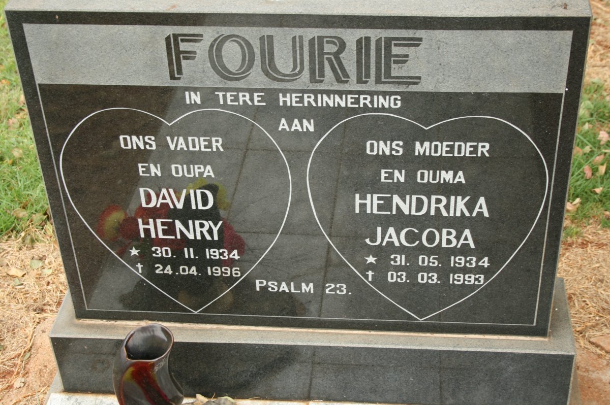 FOURIE David Henry 1934-1996 &amp; Hendrika Jacoba 1934-1993
