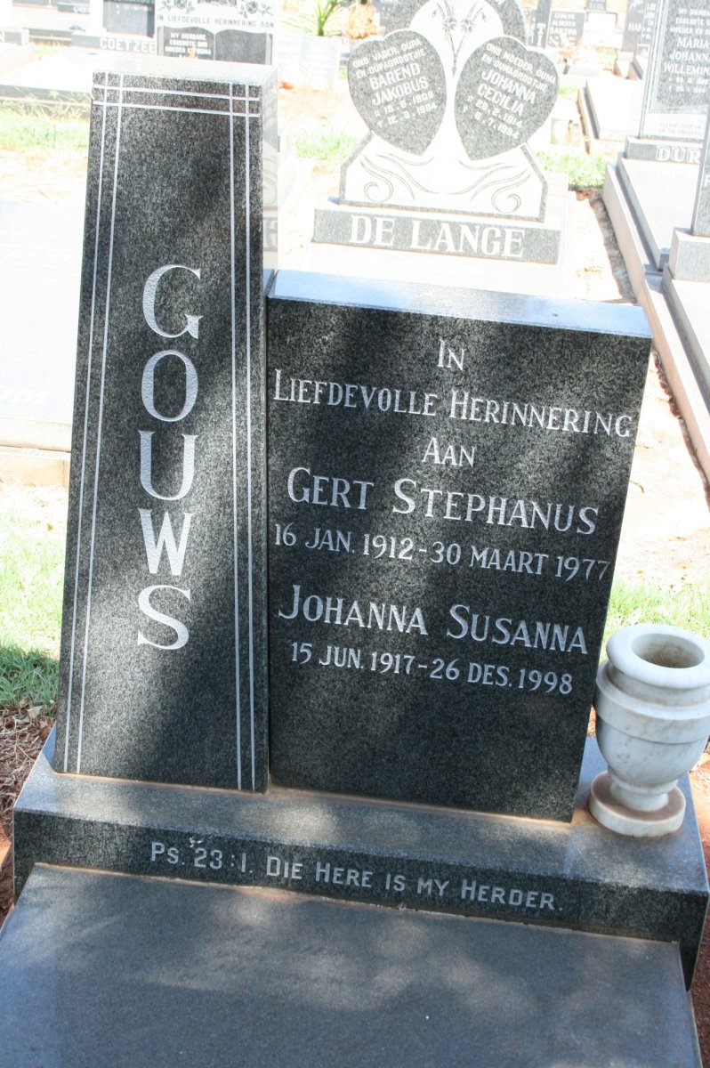 GOUWS Gert Stephanus 1912-1977 &amp; Johanna Susanna 1917-1998