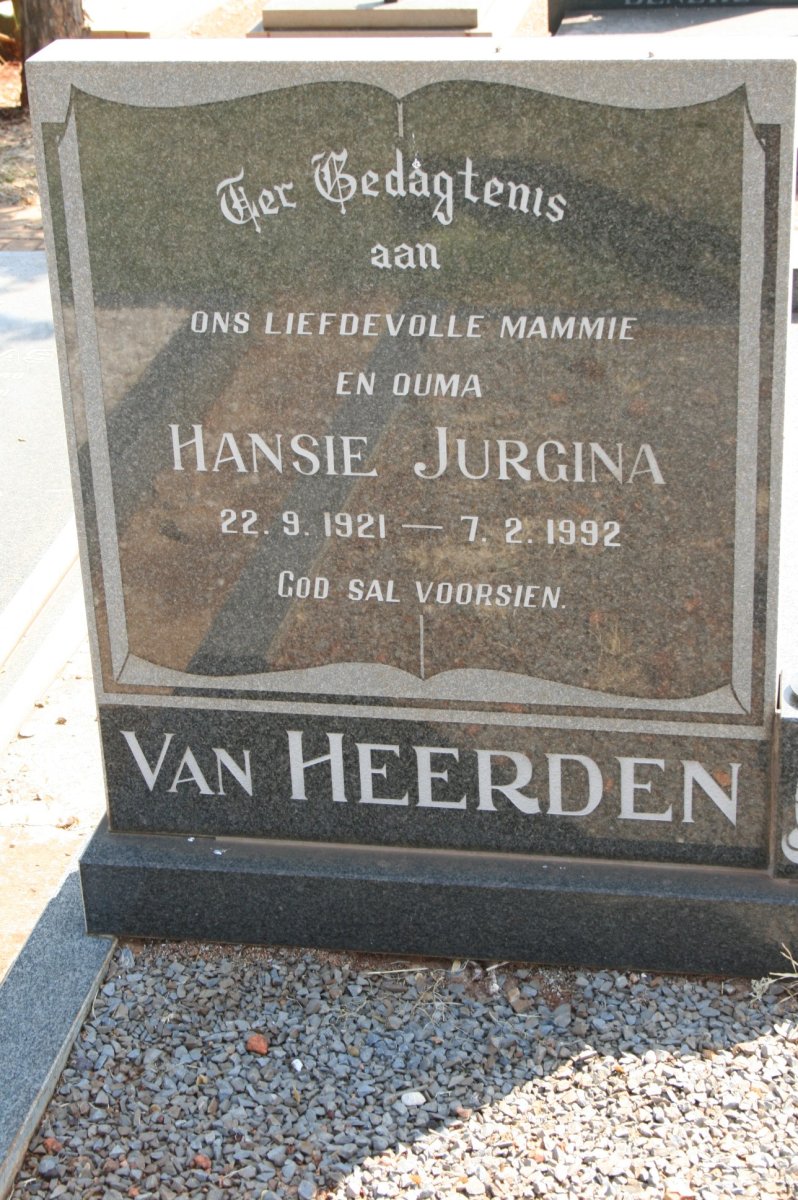 HEERDEN Hansie Jurgina, van 1921-1992