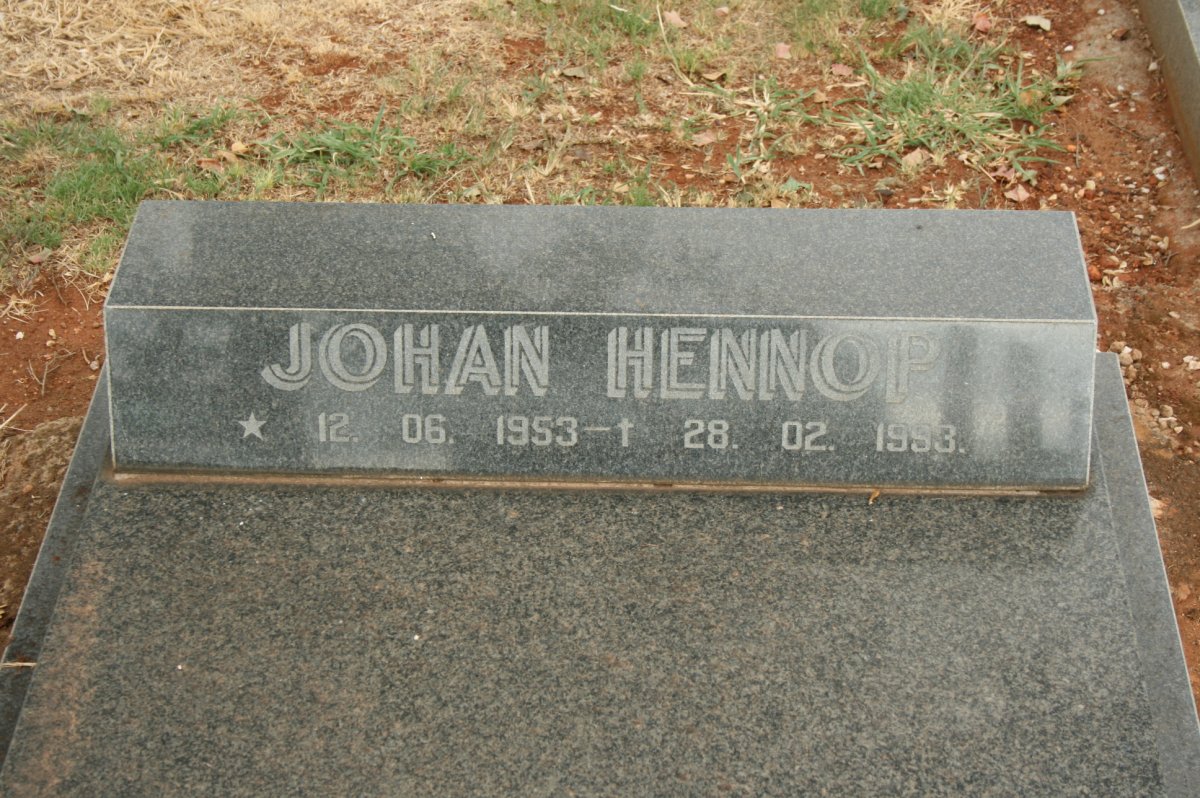 HENNOP Johan 1953-1993