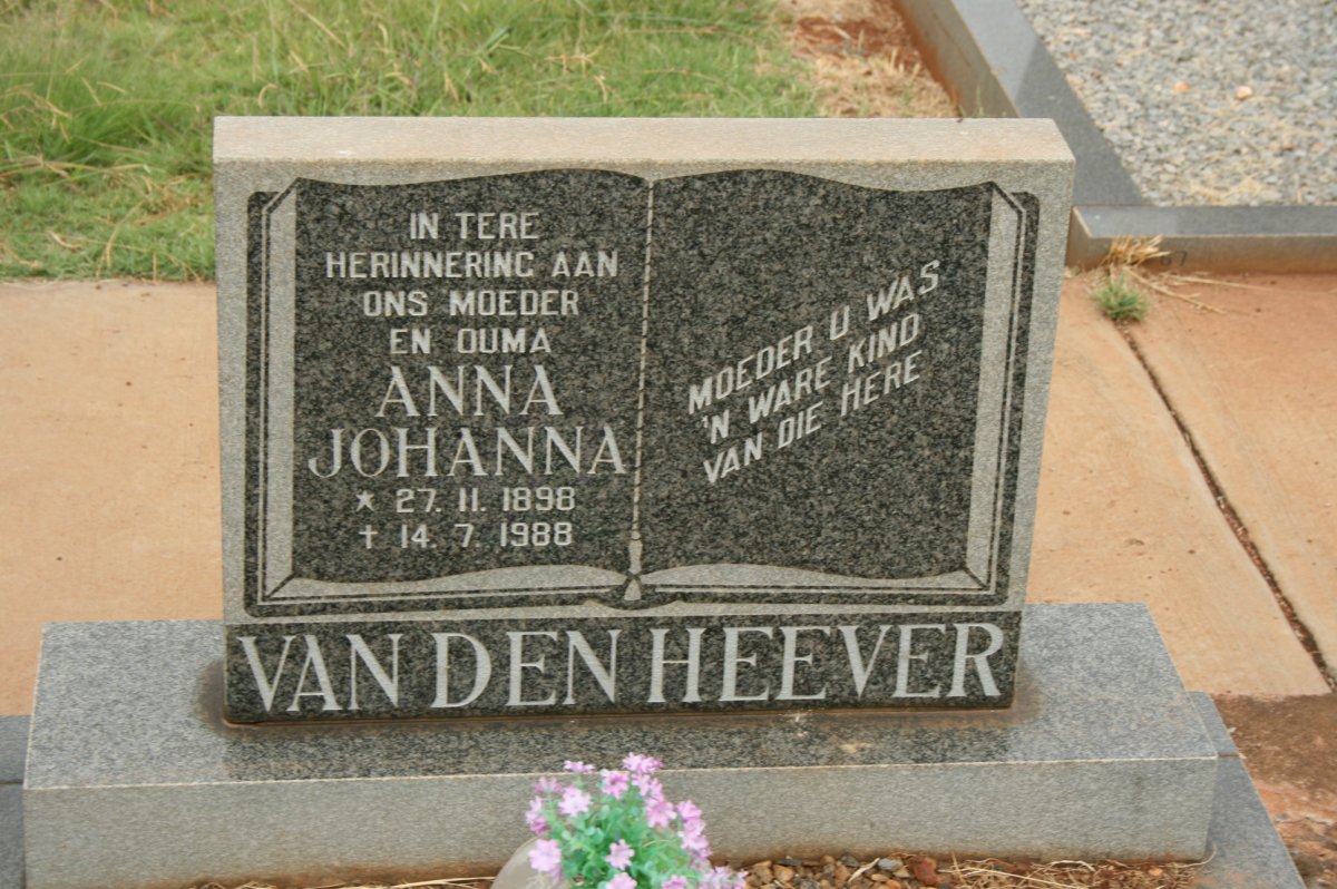 HEEVER Anna Johanna, van den 1898-1988