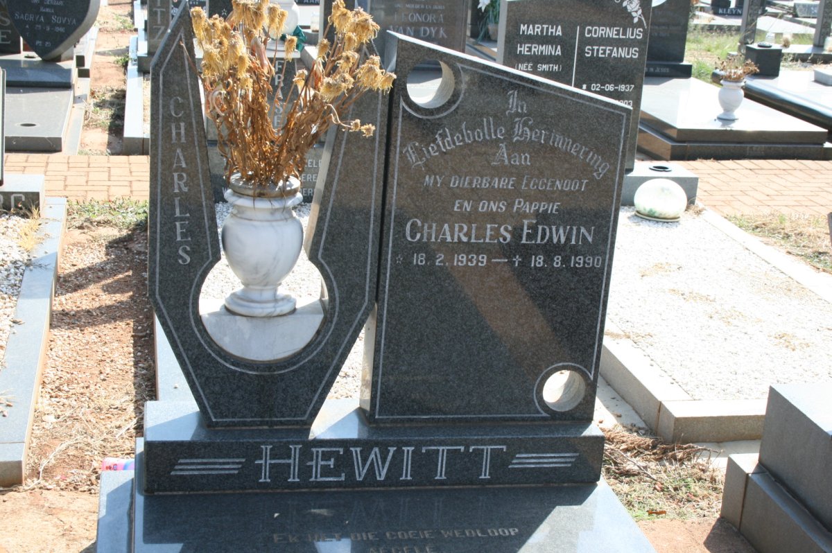 HEWITT Charles Edwin 1939-1990