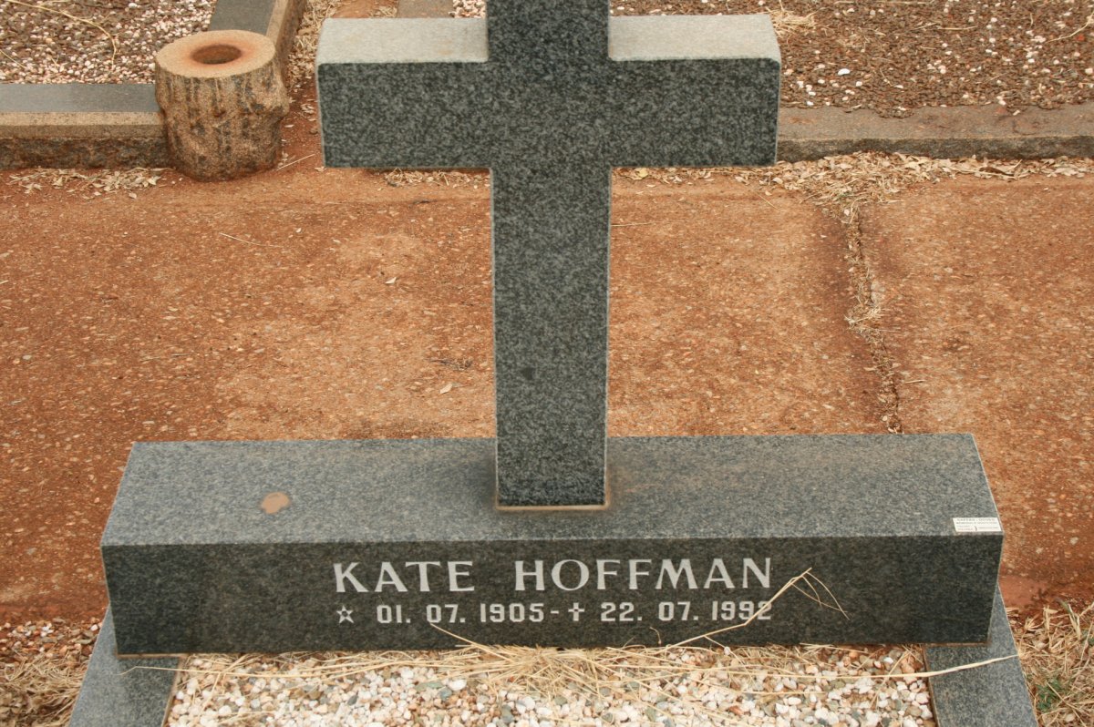 HOFFMAN Kate 1905-1992