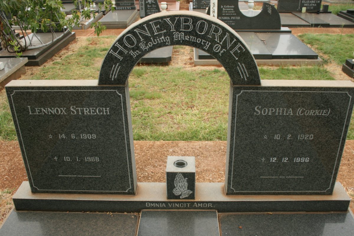 HONEYBORNE Lennox Strech 1909-1988 &amp; Sophia CORKIE 1920-1996
