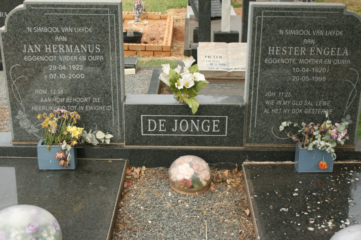 JONGE Jan Hermanus, de 1922-2000 &amp; Hester Engela 1920-1998