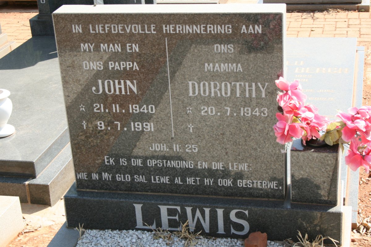 LEWIS John 1940-1991 &amp; Dorothy 1943