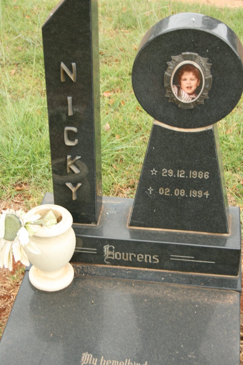 LOURENS Nicky 1986-1994