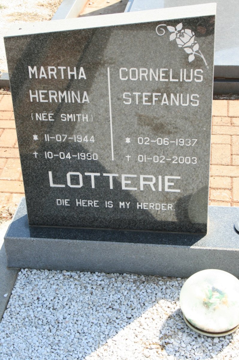 LOTTERIE Cornelius Stefanus 1937-2003 &amp; Martha Hermina SMITH 1944-1990