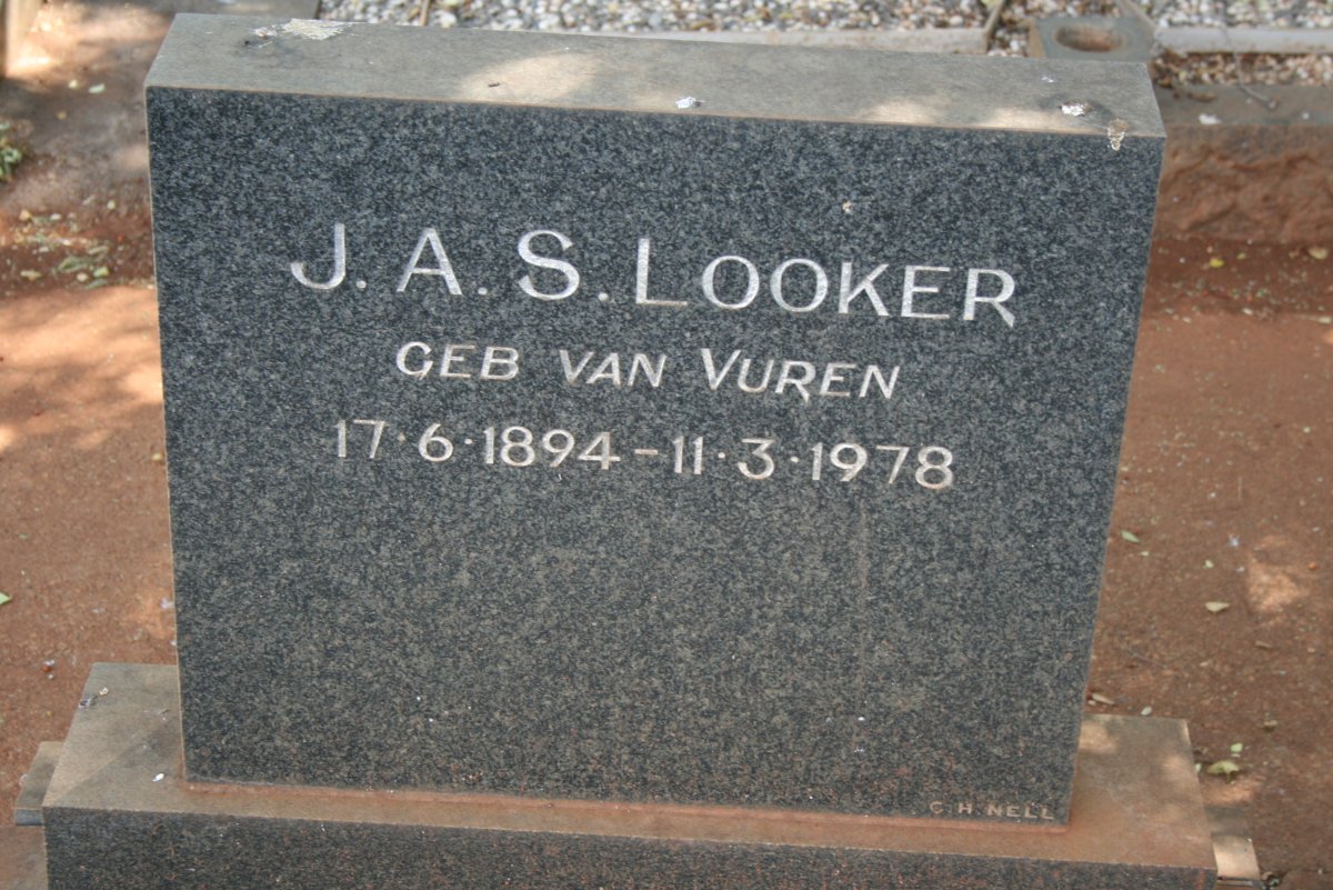 LOOKER J.A.S. nee VAN VUUREN 1894-1978