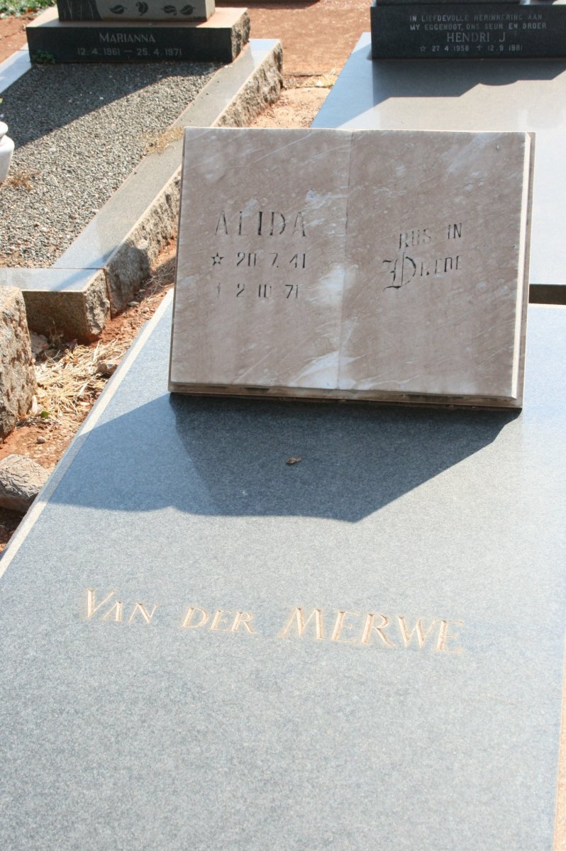 MERWE Alida, van der 1941-1971