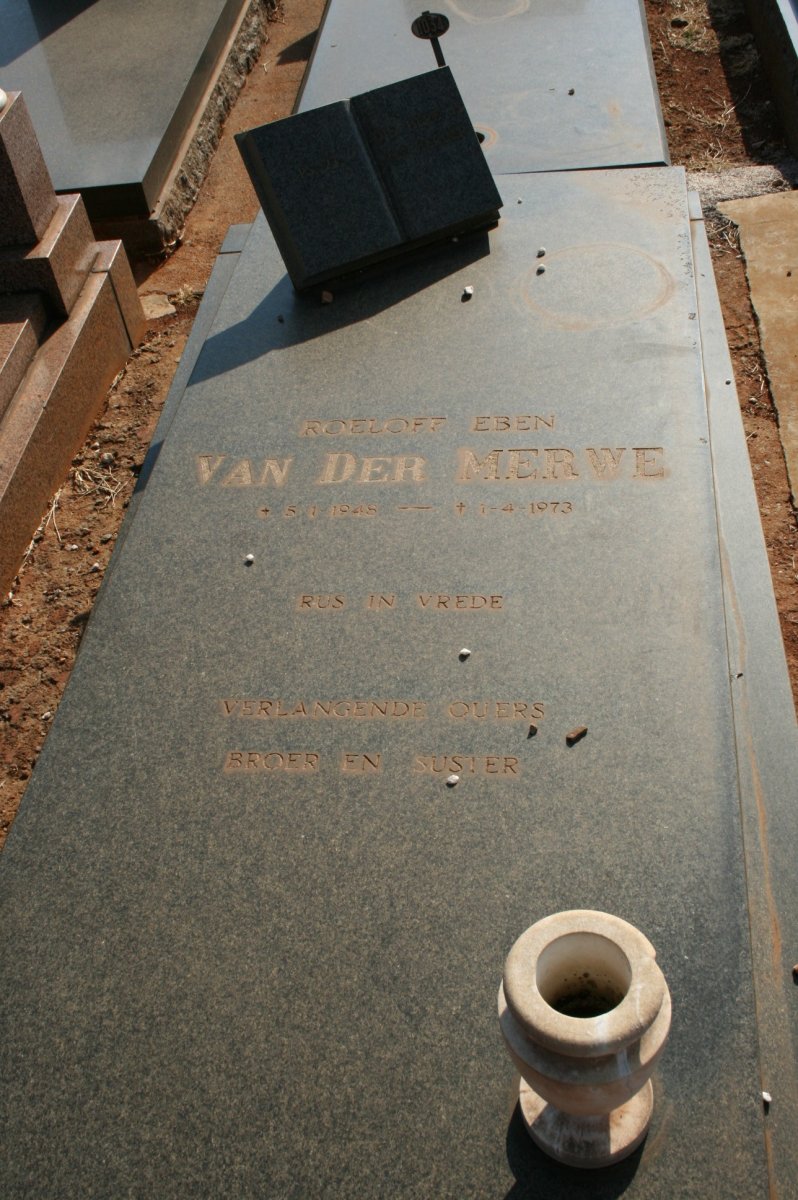 MERWE Roeloff Eben, van der 1948-1973
