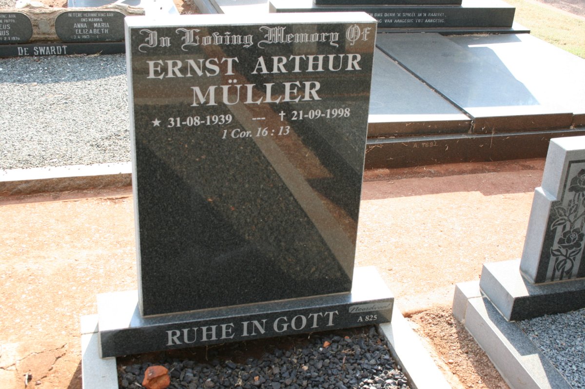 MÜLLER Ernst Arthur 1939-1998