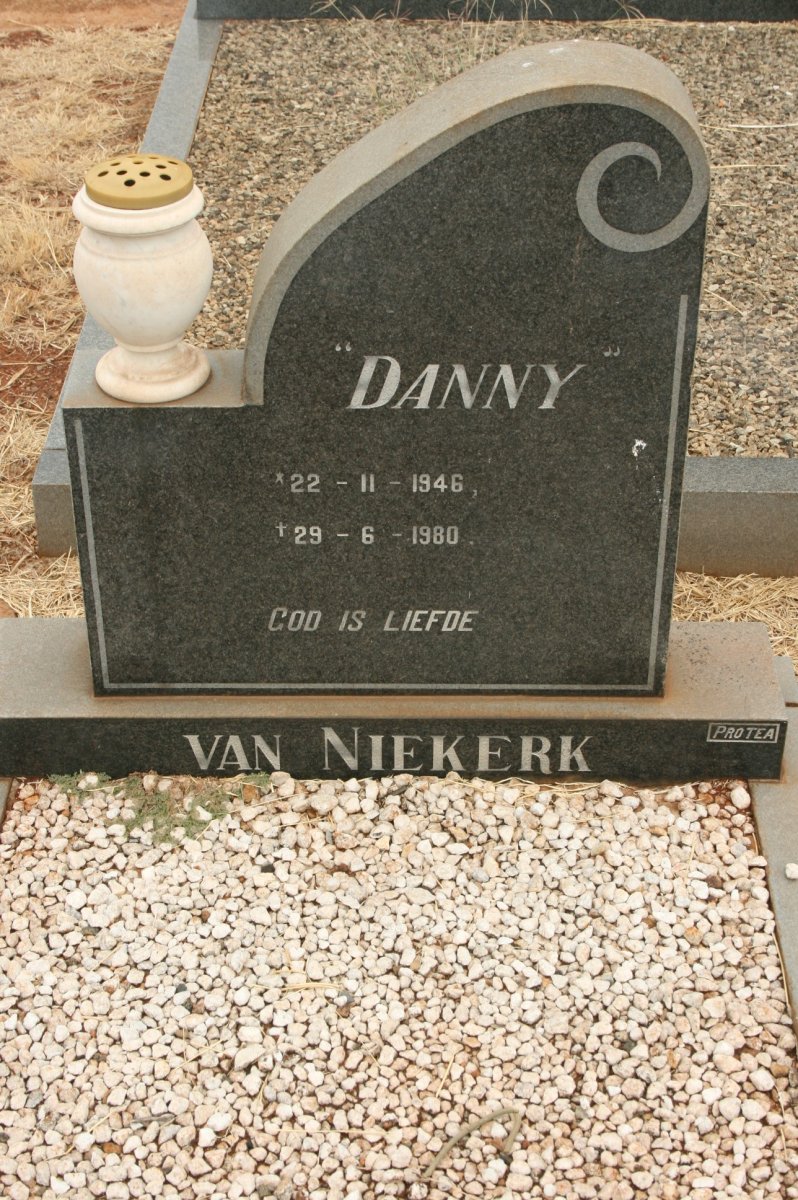 NIEKERK Danny, van 1946-1980