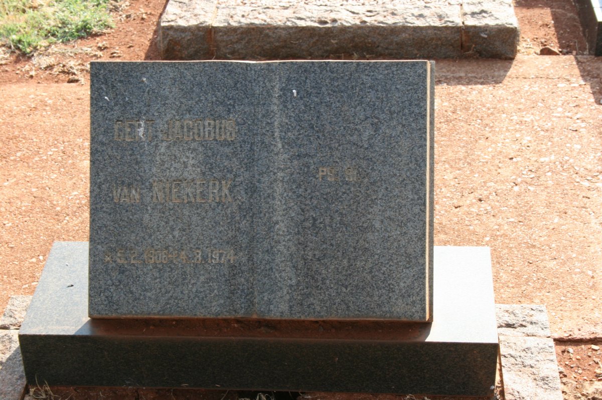 NIEKERK Gert Jacobus, van 1906-1974