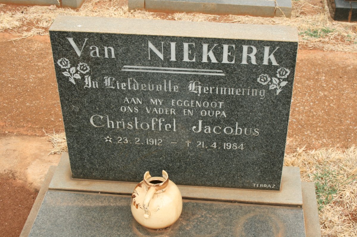 NIEKERK Christoffel Jacobus, van 1912-1984