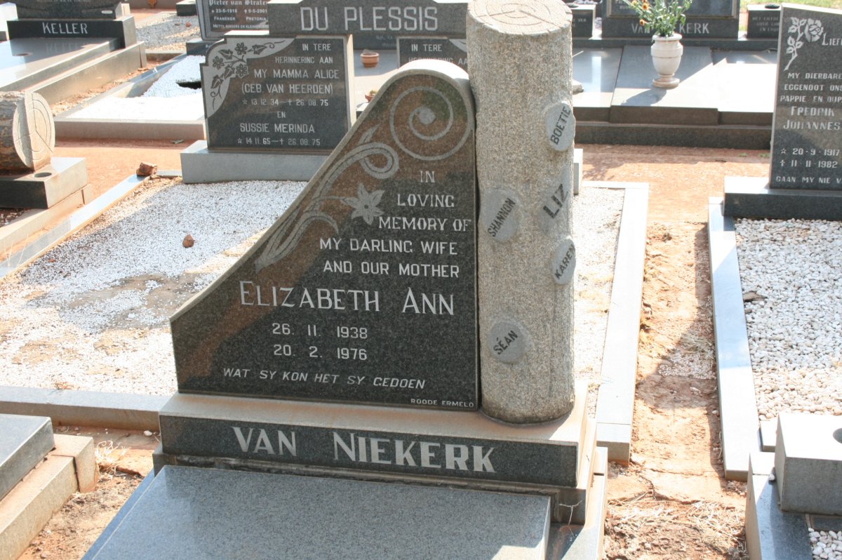 NIEKERK Elizabeth Ann, van 1938-1976