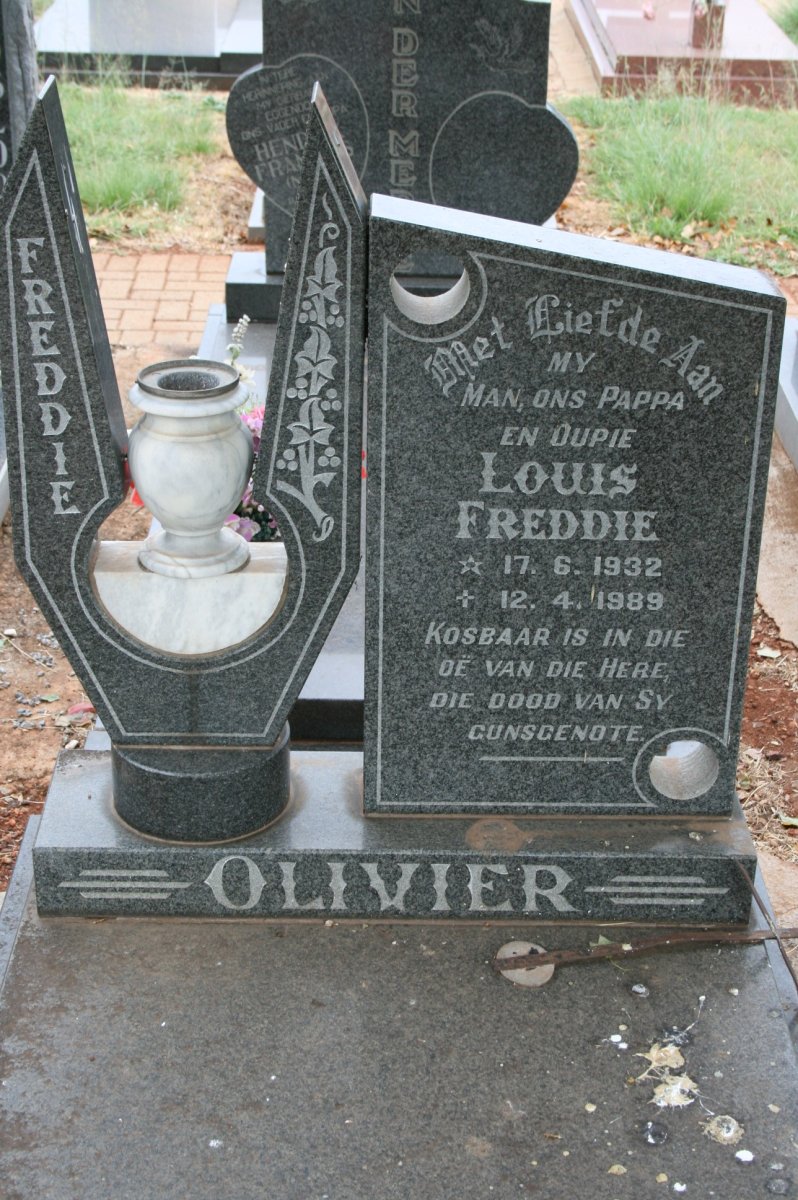 OLIVIER Louis Freddie 1932-1989