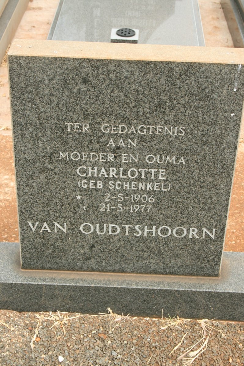 OUDTSHOORN Charlotte, van nee SCHENKEL 1906-1977