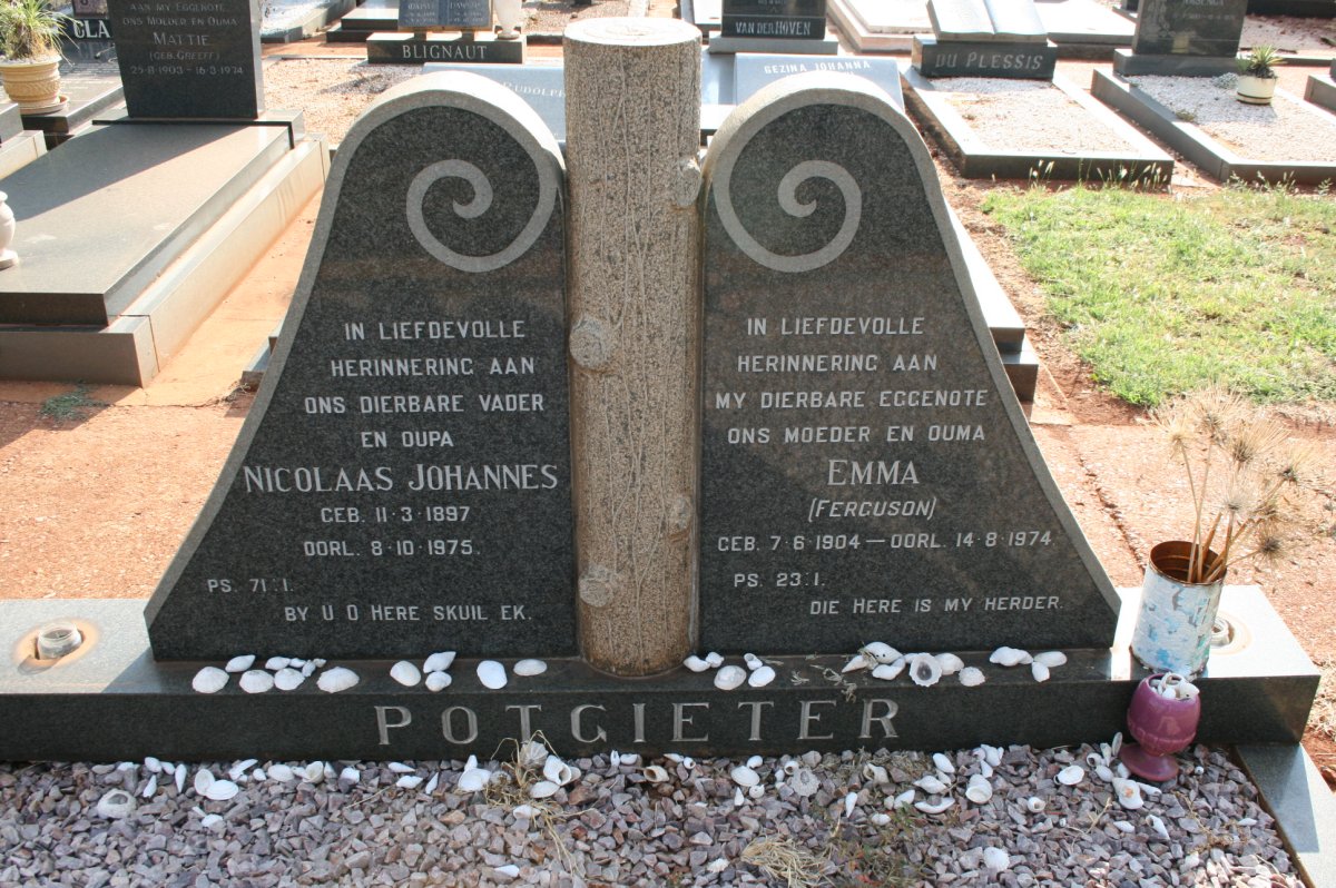 POTGIETER Nicolaas Johannes 1897-1975 &amp; Emma FERGUSON 1904-1974