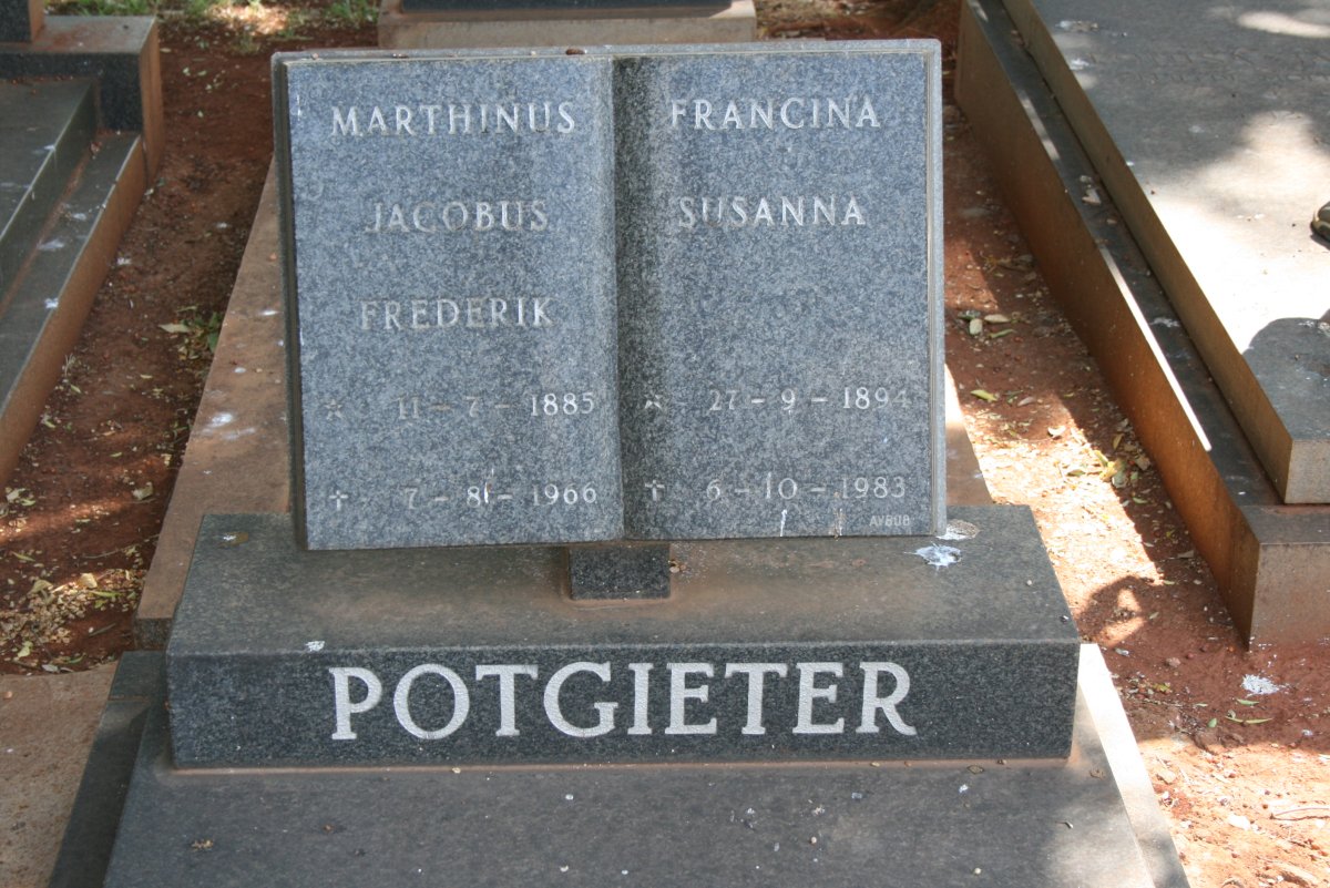 POTGIETER Marthinus Jacobus Frederik 1885-1966 &amp; Francina Susanna 1894-1983