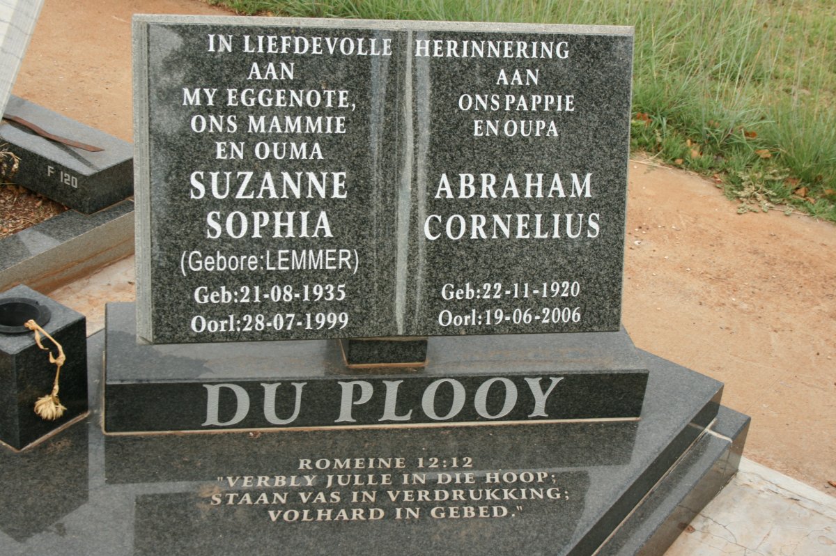 PLOOY Abraham Cornelius. du 1920-2006 &amp; Suzanne Sophia LEMMER 1935-1999