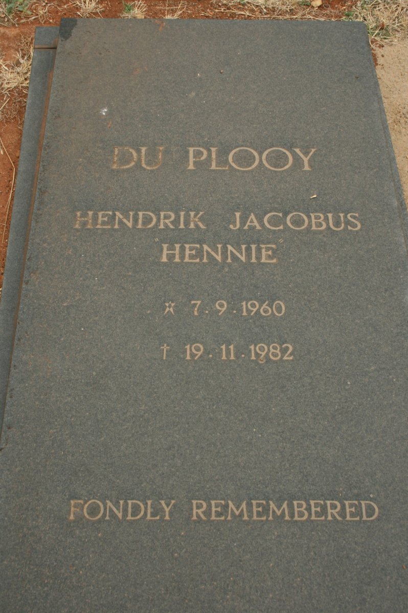 PLOOY Hendrik Jacobus Hennie, du 1960-1982