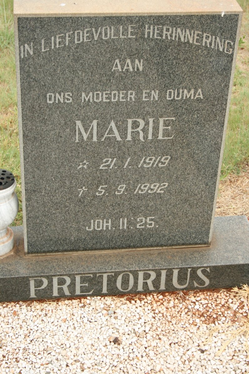 PRETORIUS Mara Anna Jacoba nee BUTLER 1919-1992