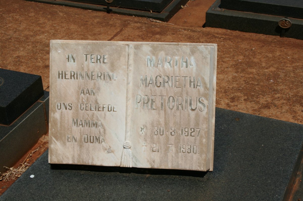 PRETORIUS Martha Magrietha 1927-1980