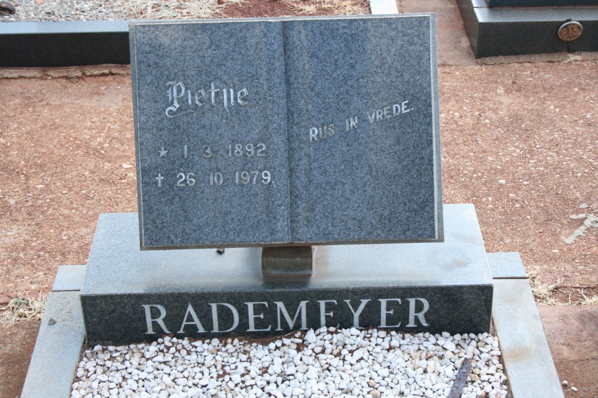 RADEMEYER Pietjie 1892-1979