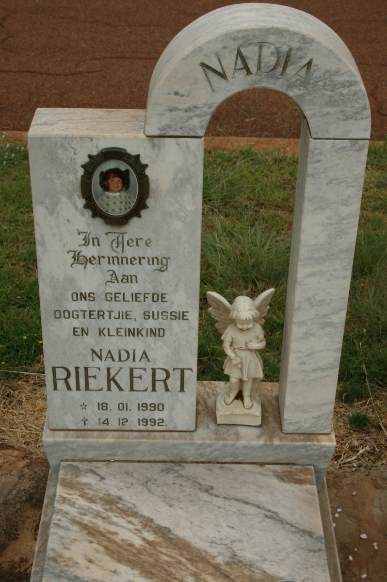 RIEKERT Nadia 1990-1992