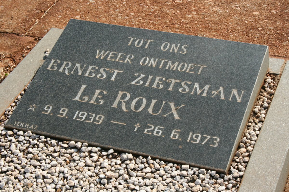 ROUX Ernest Zietsman, Le 1939-1973