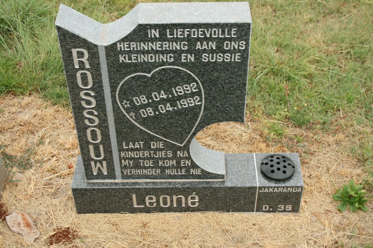 ROSSOUW Leoné 1992-1992