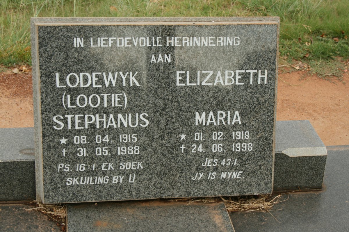 ROUX Lodewyk Stephanus, le 1915-1988 &amp; Elizabeth Maria 1918-1998