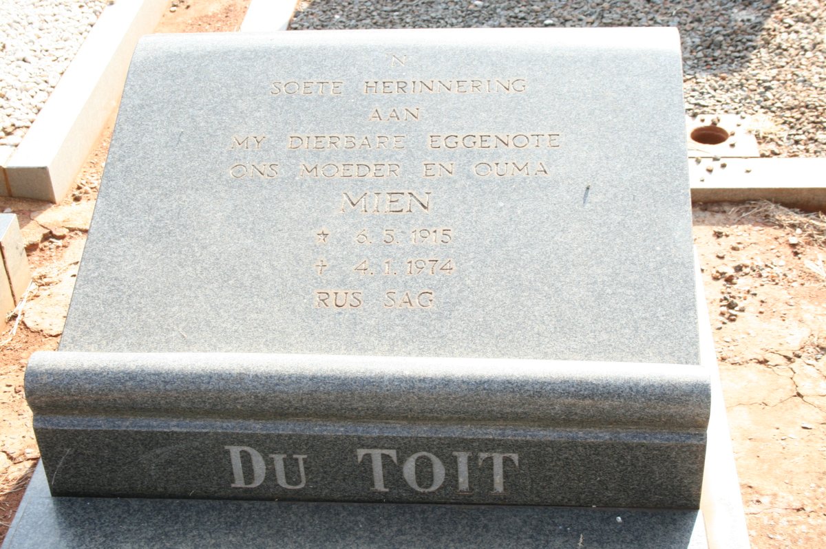 TOIT Mien, du 1915-1974