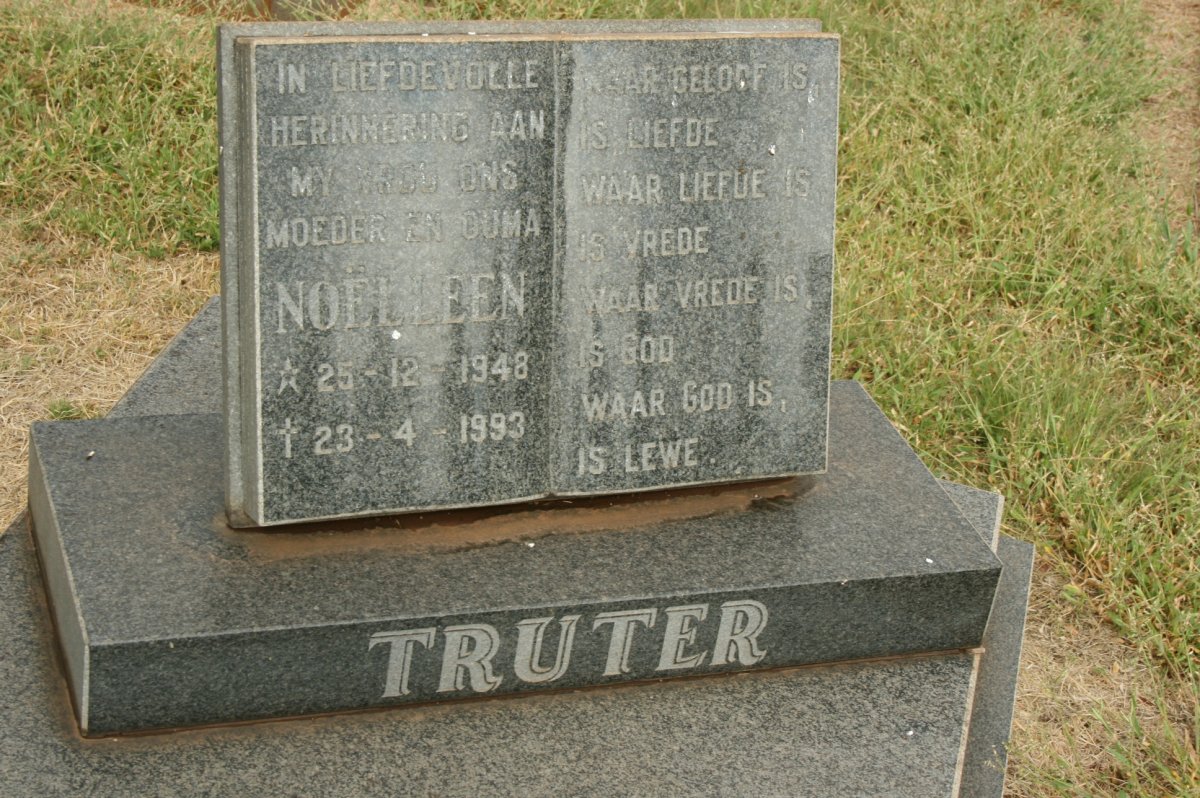 TRUTER Noelleen 1948-1993